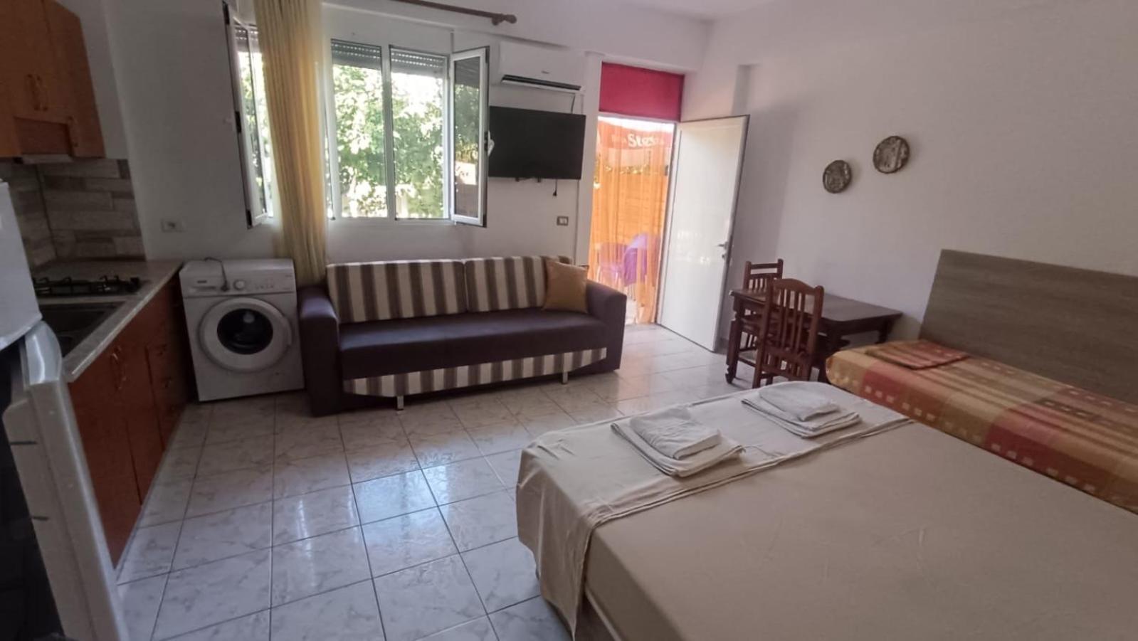 Apartments Rudi Orikum Zewnętrze zdjęcie