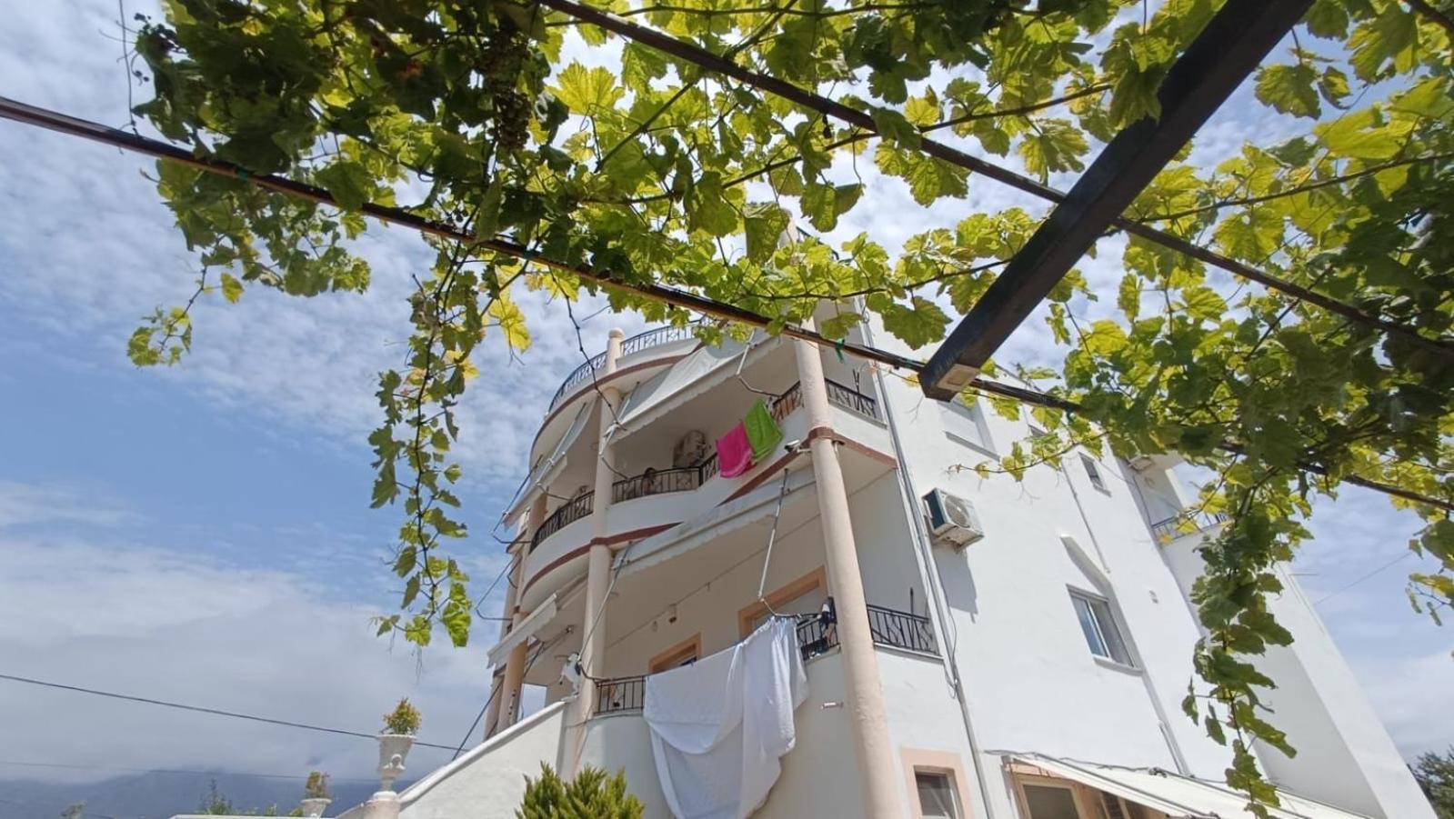Apartments Rudi Orikum Zewnętrze zdjęcie